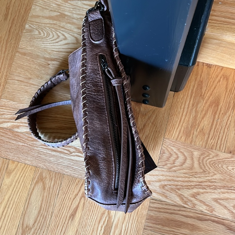 Handbag - Picture 5 of 9